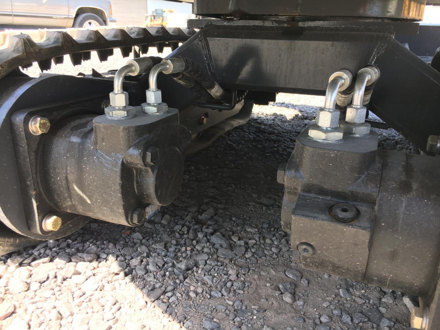 ./imagenes/INVOICE/2019/16887/MINI EXCAVADORA SHANDING SD13D (5).JPG